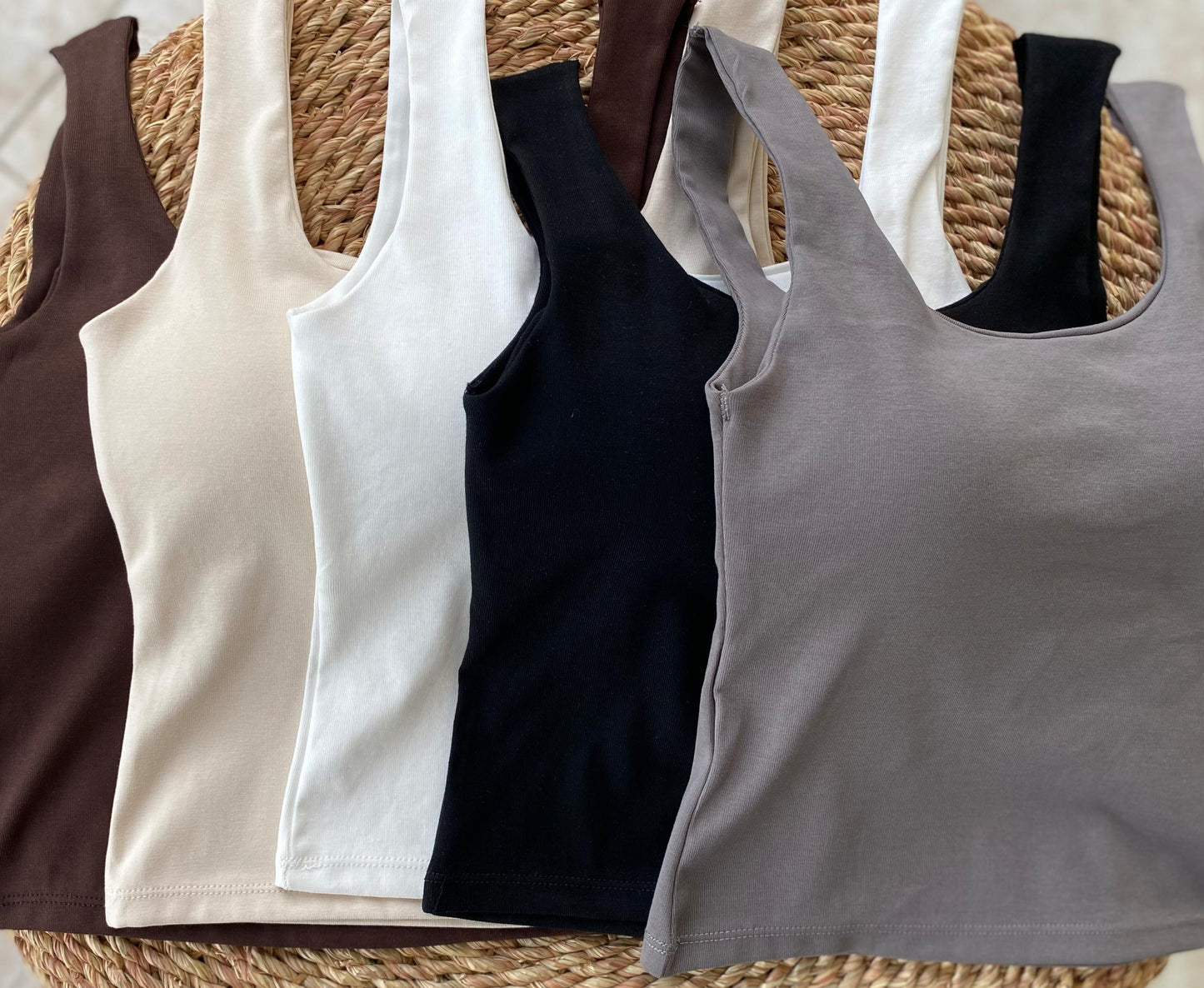 Comfortable Fit Tank Tops -WHITE