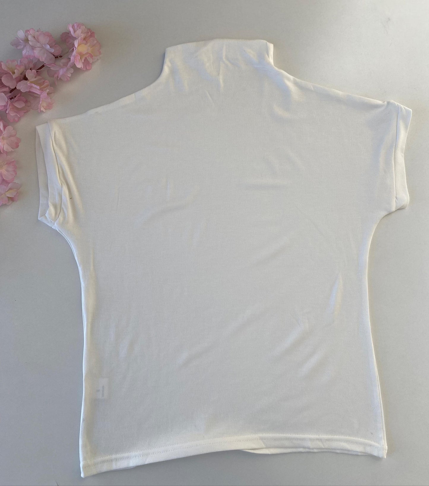 HALF-TURTLENECK SHORT-SLEEVE T-SHIRT-WHITE